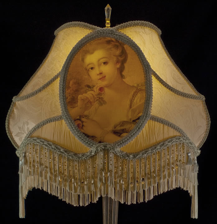 fringed lampshade TF5d